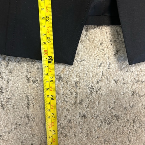 BAIA blazer size 4 made in Canada wool blazer in excellent used condition - Picture 5 of 12